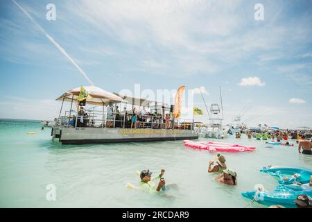 Live music on a boat plays to large crowd in the water off Islamorada ...