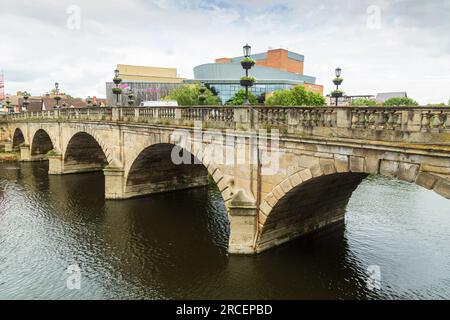 Welsh bridge over the River Severn at Shrewsbury, and Theatre Severn. Shrewsbury, Shropshire, UK Stock Photo