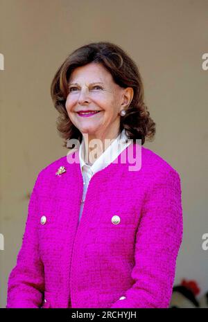 Borgholm, Schweden. 14th July, 2023. Queen Sylvia of Sweden at Solliden Palace in Borgholm, on July 14, 2023, to attend the celebrations of Crown Princess Victoria 46th birthday Credit: Albert Nieboer/Netherlands OUT/Point De Vue OUT/dpa/Alamy Live News Stock Photo