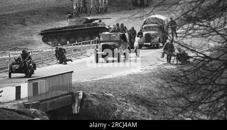 Mogilev, Belarus. - May 07, 2022: Reconstruction Of Battles World War Ii. Re-enactors Dressed As German Infantry Soldiers Fighting With Russian Stock Photo