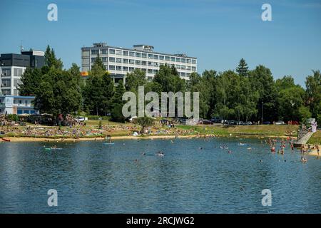 People enjoy hot summer weather at Mseno Dam, water reservoir in Jablonec nad Nisou, Czech Republic, July 15, 2023. (CTK Photo/Radek Petrasek) Stock Photo