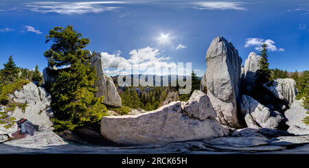 360 degree panoramic view of Samarske stijene, južna skupina (Pack-saddle rocks, south group) - 2