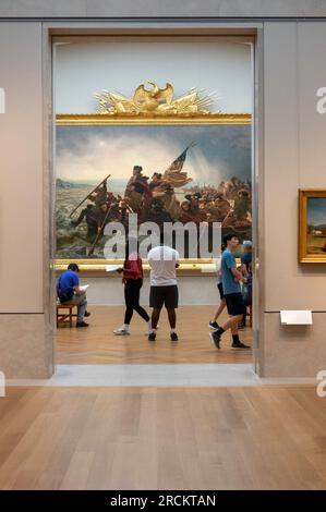 The Metropolitan Museum Of Art Is A Popular Tourist Attraction On Museum Mile New York City Usa 2023 2rcktan 