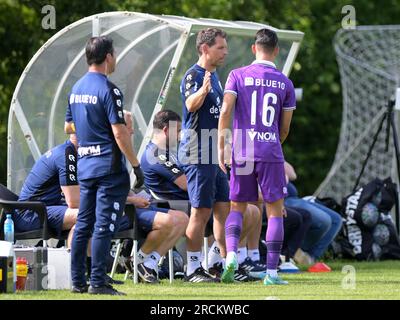 DELDEN - (lr) Sparta Rotterdam coach Jeroen Rijsdijk, Jeremy van Mullem of Sparta Rotterdam during the friendly match between Sparta Rotterdam and PEC Zwolle on August 11, 2023 in Delden, Netherlands. AP | Dutch Height | GERRIT OF COLOGNE Stock Photo