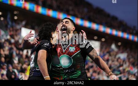 Auckland, New Zealand. 21st July, 2023. Warriors players celebrate with  Shaun Johnson after he kicked the winning field goal during the NRL Round  21 match between the New Zealand Warriors and the