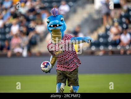 The Philadelphia Union mascot, Phang performs during the first half News  Photo - Getty Images