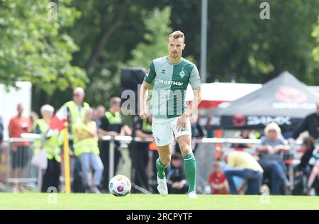 Westerstede, Germany. 16th July, 2023. Soccer: Test matches Werder Bremen - VfB Oldenburg, Werder's Christian Gross on the ball. Credit: Carmen Jaspersen/dpa/Alamy Live News Stock Photo