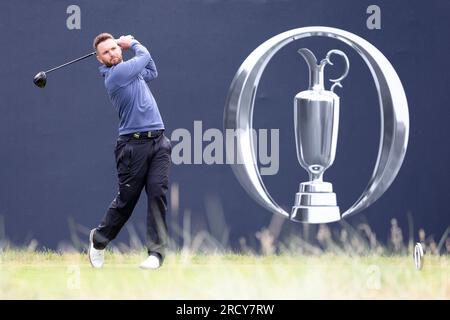 Hoylake, Merseyside, UK. 17th July 2023; Royal Liverpool Golf Club, Hoylake, Merseyside, England: The Open Championship Practice Day; Michael Stewart (SCO) plays from the tee at the opening hole Credit: Action Plus Sports Images/Alamy Live News Stock Photo