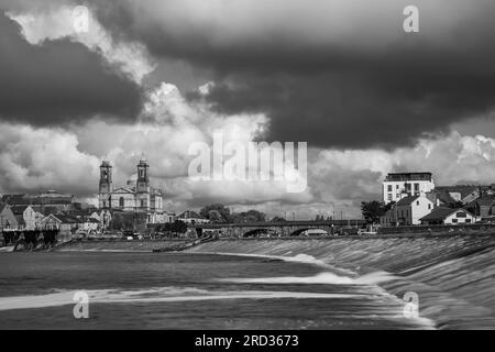 Cityscape of River Shannon, Athlone, County Westmeath Stock Photo