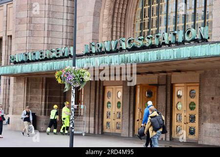 Helsinki Main railway station designed by architect Eliel Saarinen Stock Photo