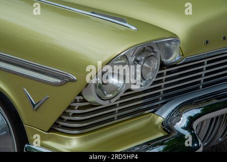 1957 Plymouth Belvedere 'Full Size' classic American family car Stock Photo  - Alamy