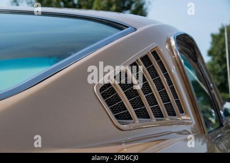 1965 Ford Mustang 289 first generation classic American car Stock Photo