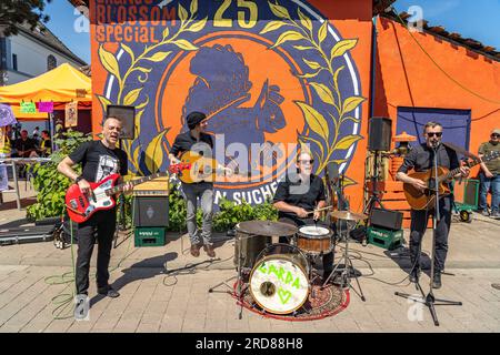 Die deutsche Band Garda live beim Orange Blossom Special Festival, Beverungen, Deutschland  |  German Rock  Band Garda live at the Orange Blossom Spec Stock Photo