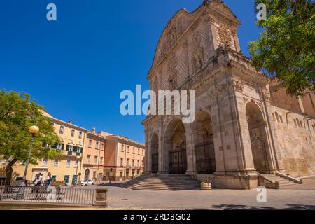 View of Cathedral di San Nicola (Duomo) in Piazza Duomo in Sassari, Sassari, Sardinia, Italy, Mediterranean, Europe Stock Photo