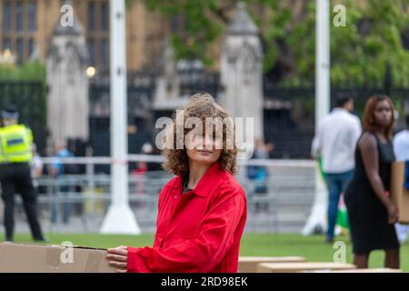 London, UK, 19th July 2023, Shelter charity has set up boxes representing 172 families receiving section 21 notices daily. The boxes represent each family. Shelter says the government is failing renters as progress stalls on Renters (Reform) Bill, Andrew Lalchan Photography/Alamy Live News Stock Photo