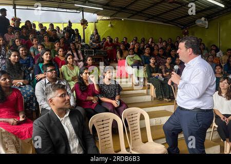 Thiruvananthapuram, India. 20th July, 2023. Hubertus Heil (SPD, r), Federal Minister of Labor and Social Affairs, speaks at the Goethe Center to Indian nurses who want to work in Germany and are learning the language to do so. At the center, nursing staff are prepared for their emigration to Germany. Minister Heil is in India to promote Germany as an attractive immigration destination for skilled workers. Credit: Christophe Gateau/dpa/Alamy Live News Stock Photo