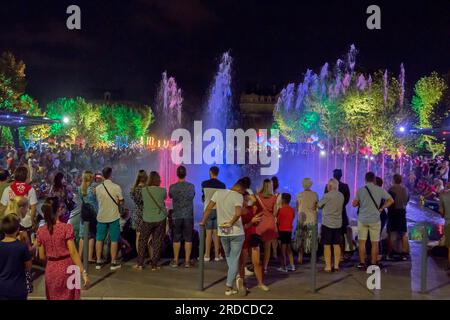 Musical Fountain: Place Jean-Jaures. Beziers, Occitanie, France Stock Photo