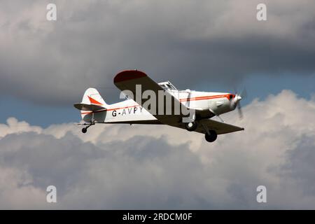 A Piper PA-25 Pawnee glider tug at a private airfield in West Sussex Stock Photo