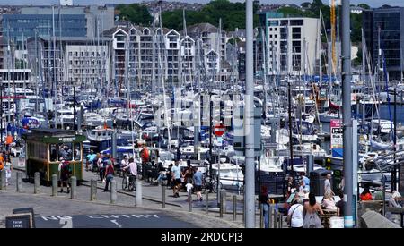 The waterside locations of Plymouth offer a range of pubs and restaurants for tourists visiting this town with it's rich history of maritime travel Stock Photo