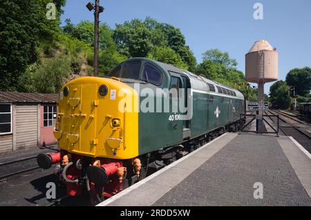 Preserved diesel locomotive 40106 at the end of the platform in Bewdley station on the Severn valley railway Stock Photo