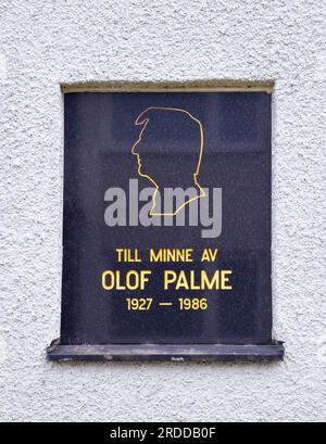 Lidkoping, Sweden - May 27, 2023: Memorial plaque to the former Swedish Prime Minister Olof Palme, assassinated in 1986 Stock Photo
