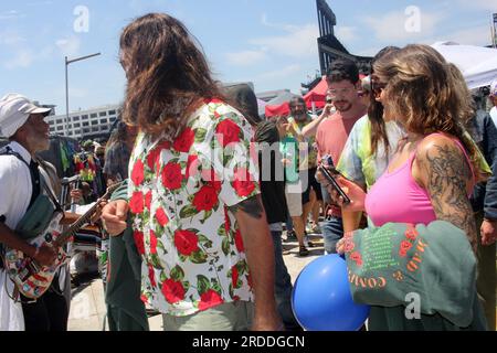 San Francisco, CA, USA. 16th July, 2023. Deadheads at Shakedown. (Credit Image: © John Marshall Mantel/ZUMA Press Wire) EDITORIAL USAGE ONLY! Not for Commercial USAGE! Stock Photo
