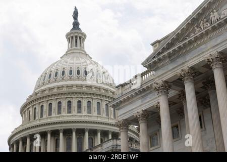 Washington, Vereinigte Staaten. 20th July, 2023. The US Capitol building in Washington, DC, Thursday, July 20, 2023. Credit: Julia Nikhinson/CNP/dpa/Alamy Live News Stock Photo
