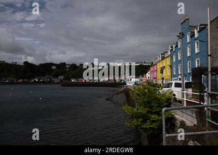 Colourful houses in Tobar Mhoire (Tobermory), Isle of Mull on a gloomy day Stock Photo