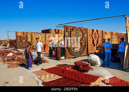 Carpet market, Tolkucha Bazaar, Ashgabat, Turkmenistan, Asgabat Stock Photo