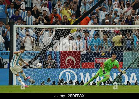 Lusail, Qatar, 10, December, 2022. Lautaro Martinez from Argentina make the definitive penalty during the penaltys between Argentina vs. Netherlands, Stock Photo