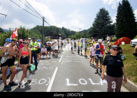 Domancy, France 18th July 2023: Tour de france fans cheering a cyclist during the time trial stage. Stock Photo