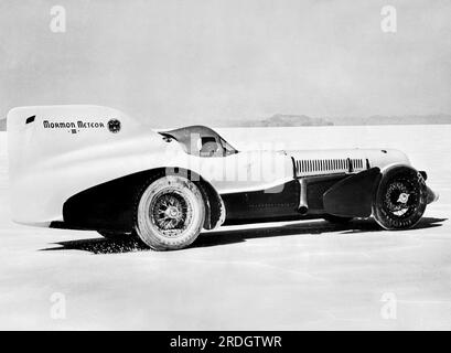 Bonneville Salt Flats, Utah:  July 21, 1939 Race car driver Ab Jenkins as he starts our on a test run in his attempt to set a new land speed record in his Mormon Meteor III race car. Stock Photo