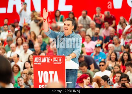 Getafe, Spain. 21st July, 2023. Pedro Sanchez, Spanish prime minister and president of the Psoe party speaks during the closing ceremony of the electoral campaign for the presidential elections of 23 July held in Getafe. (Photo by Alberto Gardin/SOPA Images/Sipa USA) Credit: Sipa USA/Alamy Live News Stock Photo