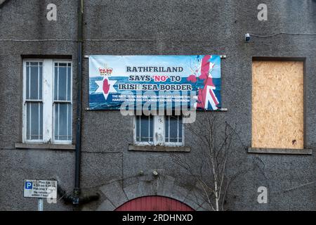 A banner on the Market House, Church Square, Rathfriland 'Rathfriland Says No To Irish Sea Border'. Stock Photo