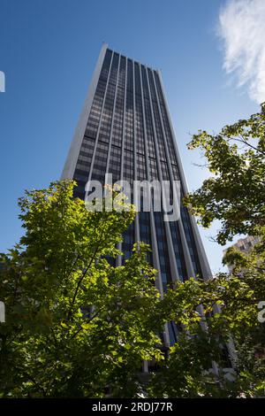 The Wells Fargo Tower (built 1974), Portland, Oregon, USA. Stock Photo