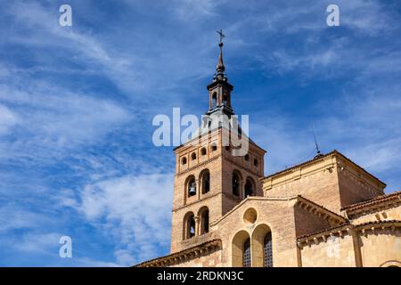 Iglesia de San Martín (Church of San Martín) Romanesque - Mudejar style bell tower with brick arches on stone columns, Segovia, Spain. Stock Photo