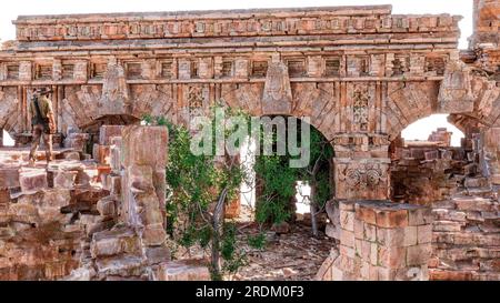 Explorer and archaeologist, worlds disappeared. Ancient civilizations, secrets and mysteries. Temples and structures. Discoveries of buildings Stock Photo