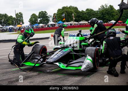 July 2, 2023, Lexington, OH, United States of America: Jul 02, 2023-Lexington, OH: The crew of Juncos-Hollinger Racing preforms a pit stop during the Honda Indy 200 at Mid-Ohio at Mid-Ohio Sports Car Course in Lexington OH. (Credit Image: © Walter G. Arce Sr./ZUMA Press Wire) EDITORIAL USAGE ONLY! Not for Commercial USAGE! Stock Photo