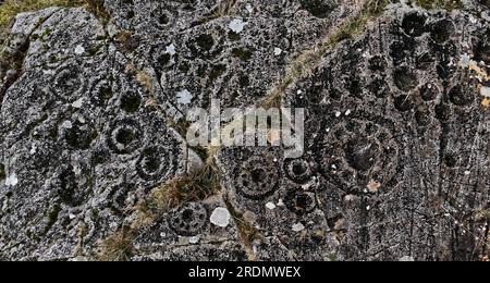 Ormaig cup and ring marks, neolithic rock art, near Kilmartin, Argyll, Scotland Stock Photo