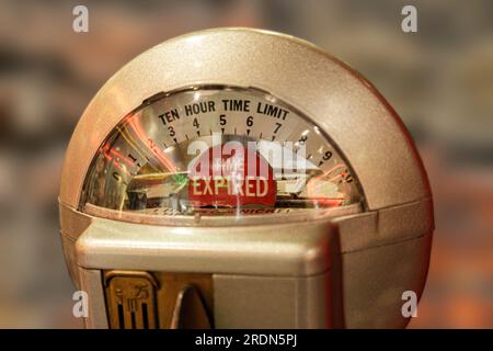 Old time vintage Parking Meter that has expired 'Times Up' Stock Photo