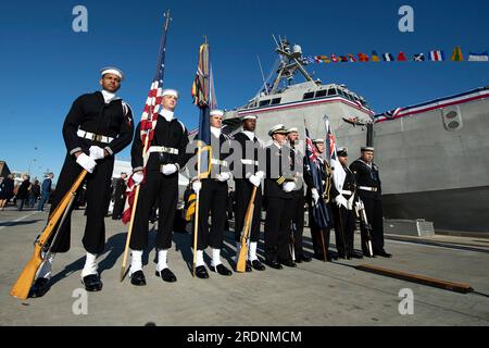 Sydney, Australia. 22nd July, 2023. U.S. Navy Ceremonial Guard and the Royal Australian Navy ceremonial guard line up by the Independence-variant littoral combat ship USS Canberra before the commissioning ceremony, July 22, 2023 in Sydney, Australia. The USS Canberra, namesake ship of the capitol of Australia, was formally commissioning during the ceremony. Credit: EJ Hersom/U.S Navy Photo/Alamy Live News Stock Photo