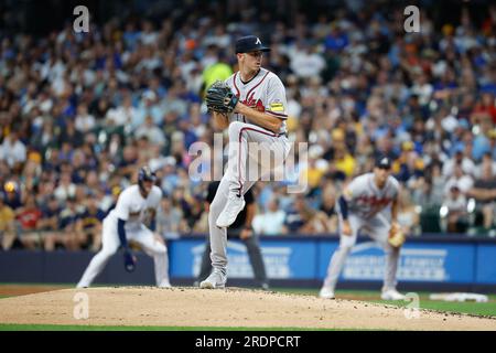 MILWAUKEE, WI - JULY 22: Atlanta Braves starting pitcher Allan