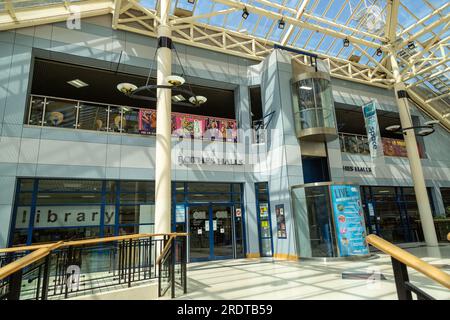 Kingdom Shopping Centre Glenrothes, Fife Stock Photo - Alamy