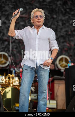 Hove, UK. Sunday 23 July 2023.  Roger Daltrey of the English rock band The Who performs on stage at   The 1st Central County Ground  © Jason Richardson / Alamy Live News Stock Photo