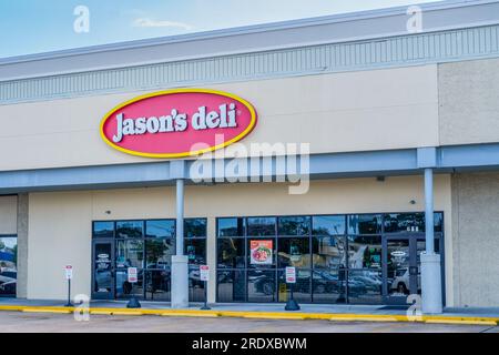 Metairie, La, USA - July 22, 2023: Jason's Deli, a national chain restaurant, on Veteran's Memorial Boulevard Stock Photo