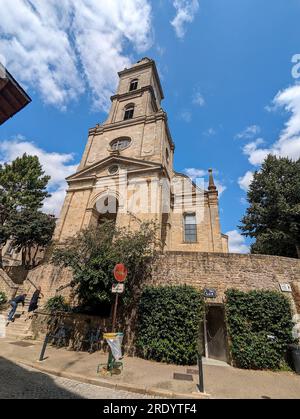 (C) Denis TRASFI / MAXPPP - France, Bretagne, Morbihan, Ville de Vannes le 21 juillet 2023 - Église Saint-Patern / France, Brittany, Morbihan, City of Stock Photo