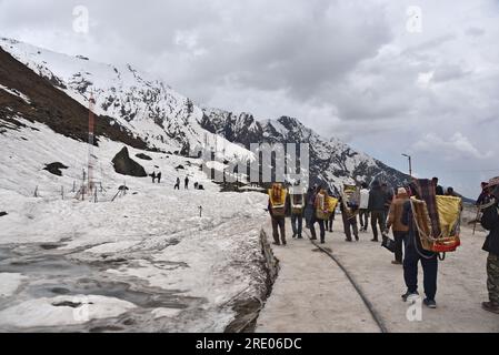 Kedarnath is one of the most sacred pilgrimages of Lord Shiva situated in Rudraprayag district of Garhwal region in Uttarakhand. Kedarnath is one of the Char Dham in Uttarakhand and the most important dham among Panch kedar. Kedarnath is situated at an altitude of 3586 mts, in the lap of the majestic mountain peaks and near the head of river Mandakini, Kedarnath range stands one of the twelve Jyotirlingas of Lord Shiva. India. Stock Photo