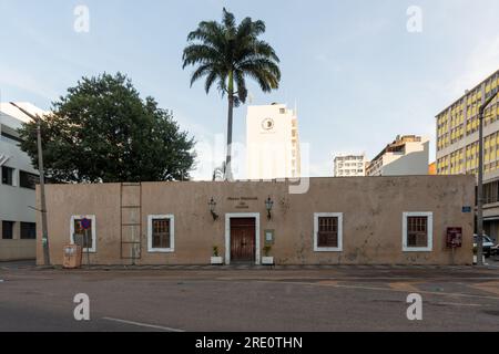 Yellow house, re-built in 1860, considered the oldest mansory house in Maputo city, currently houses the National Money Museum Stock Photo