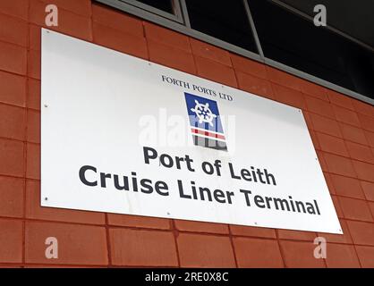 Port of Leith, Cruise Liner Terminal, Forth Ports, Capital Cruising - Edinburgh - London, Cruise Line Terminal, 100 Ocean Dr, Leith, Edinburgh EH6 6JJ Stock Photo