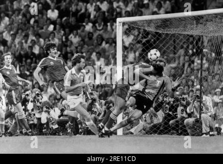 File photo dated 30-05-1979 of Trevor Francis of Nottingham Forest heading the winning goal past Malmo goalkeeper Jan Moller in the European Cup Final. Former Birmingham and England forward Trevor Francis, who became Britain's first £1million footballer when he joined Nottingham Forest in 1979, has died at the age of 69, a family spokesman has announced. Issue date: Monday July 24, 2023. Stock Photo